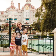 Jak zorganizować wyjazd do Disneylandu bez zbędnych wydatków?