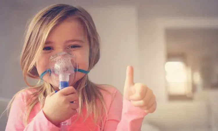 Jakie składniki wybrać na inhalacje na katar dla dziecka, aby pomóc?