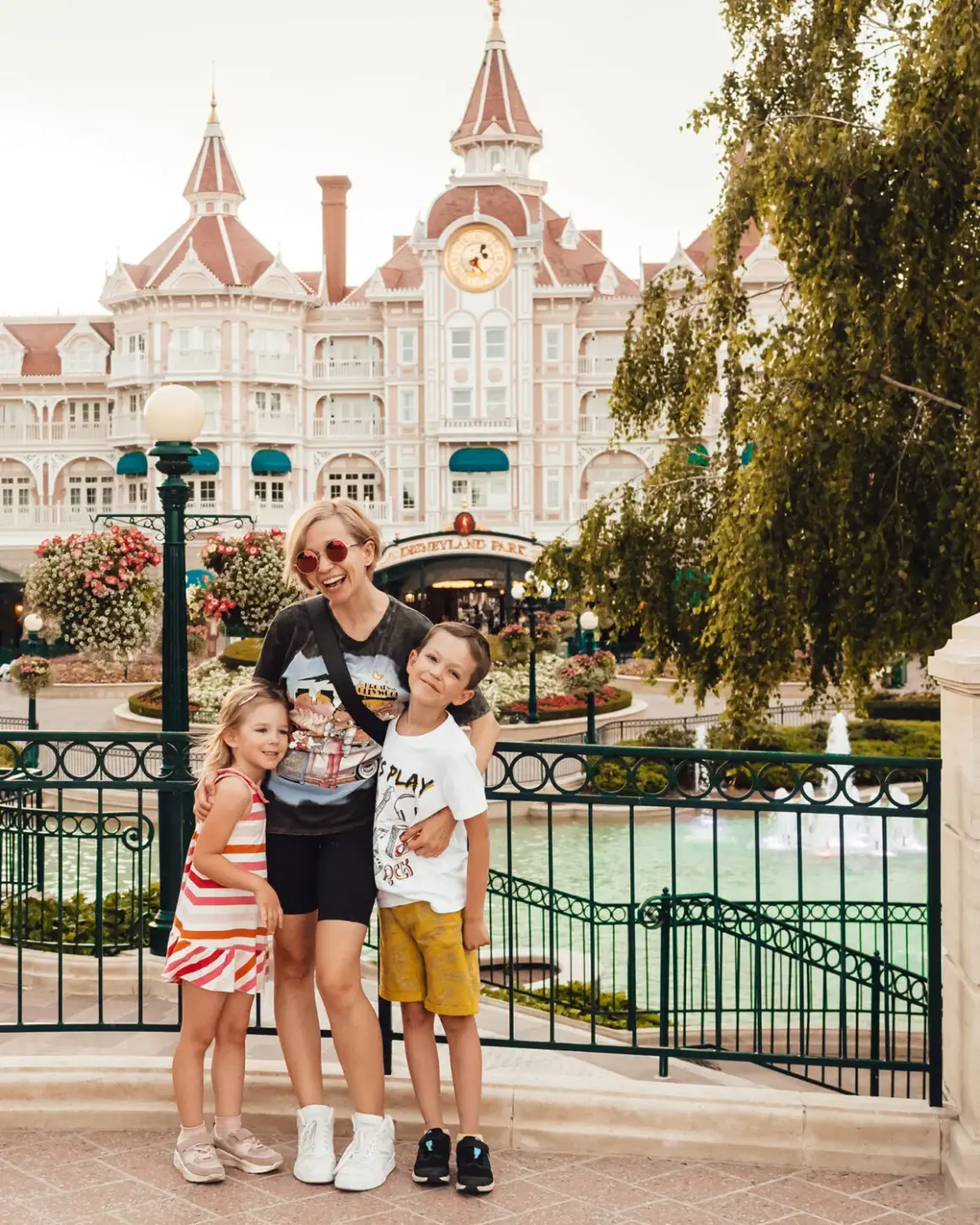 Jak zorganizować wyjazd do Disneylandu bez zbędnych wydatków?