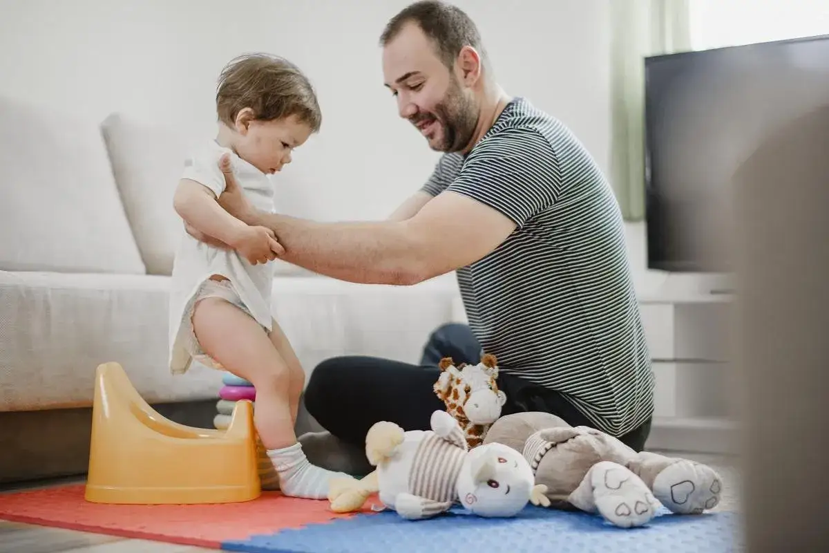 Zdjęcie Skuteczne sposoby na naukę dziecka korzystania z nocnika w prosty sposób