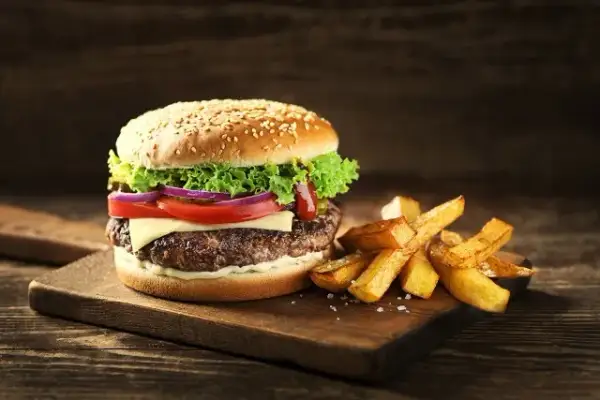 Gdzie zjeść w Jeleniej Górze? Najlepsze restauracje i smaki