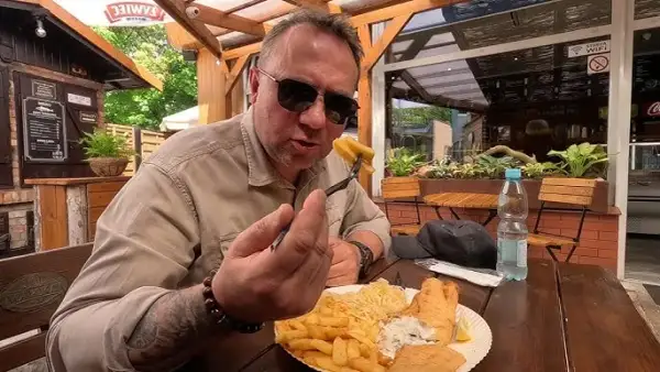 Gdzie zjeść w Darłówku? Odkryj najlepsze lokale i smaki